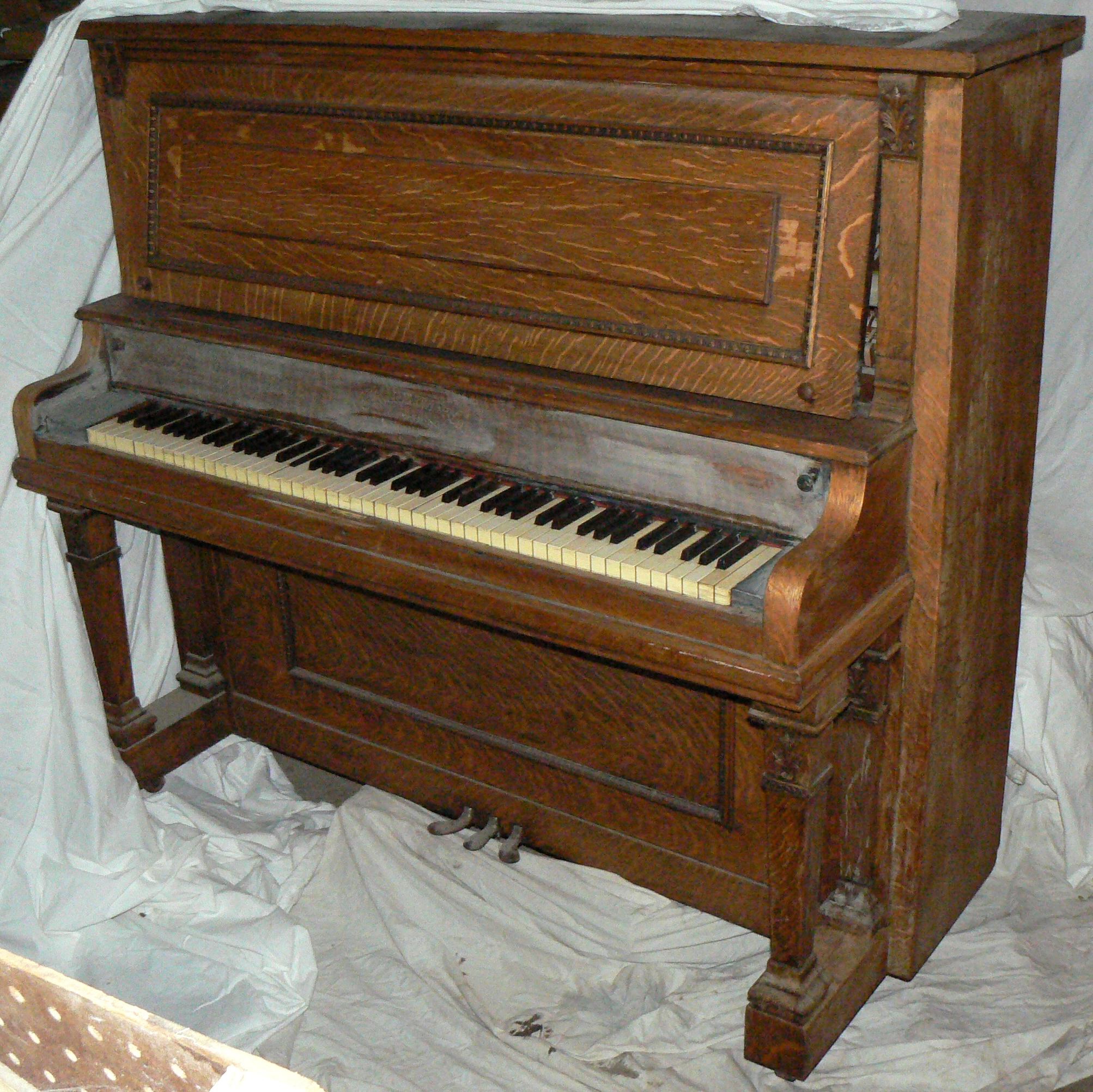 Kurtzmann shop upright piano